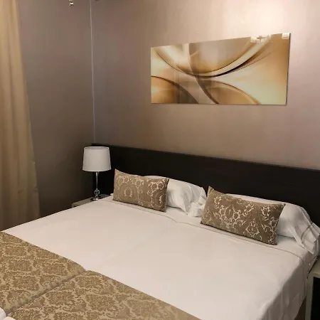 Artplatinum & Aparthotel 4*
