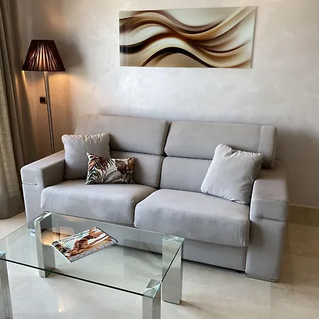 Artplatinum & Aparthotel