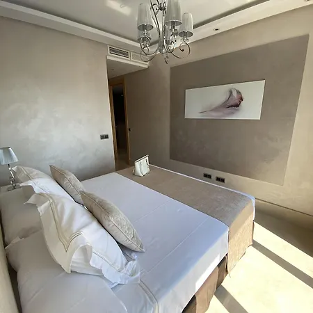 Artplatinum & Aparthotel