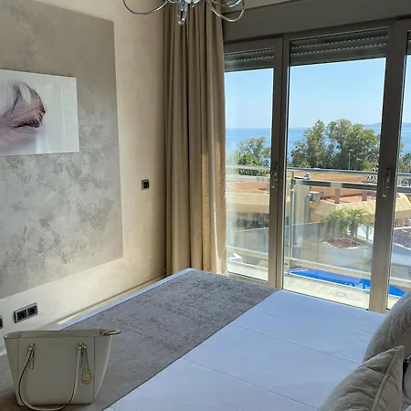 Aparthotel Artplatinum & Benalmádena