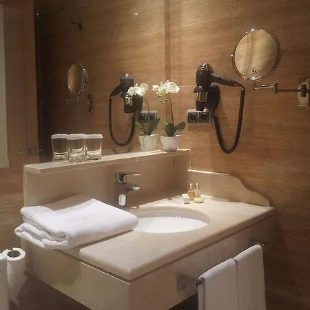 Aparthotel Artplatinum & Benalmádena