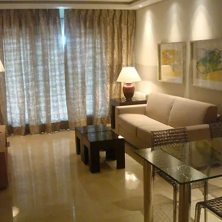 Aparthotel Artplatinum & Benalmádena