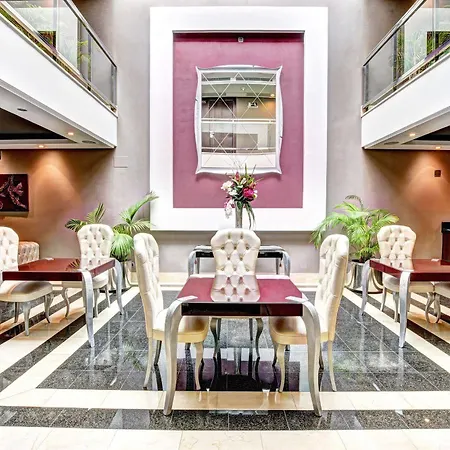 Artplatinum & Benalmádena