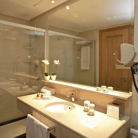 Artplatinum & Aparthotel 4*