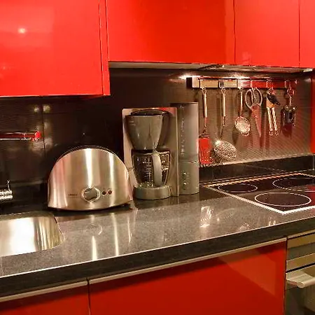 Aparthotel Artplatinum &