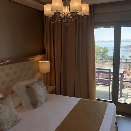 Artplatinum & 아파트호텔 베날마데나코스타