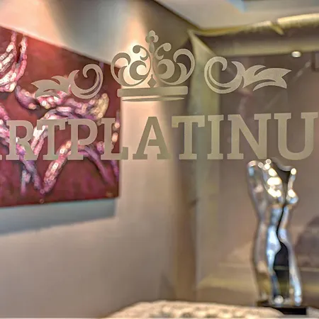 Artplatinum & 아파트호텔 베날마데나코스타